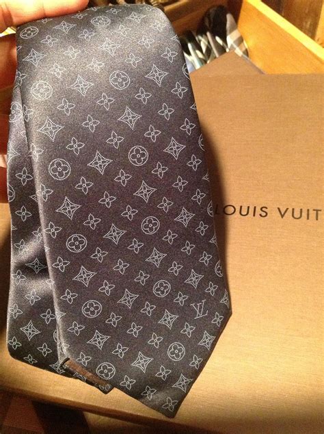 lv ties for men.